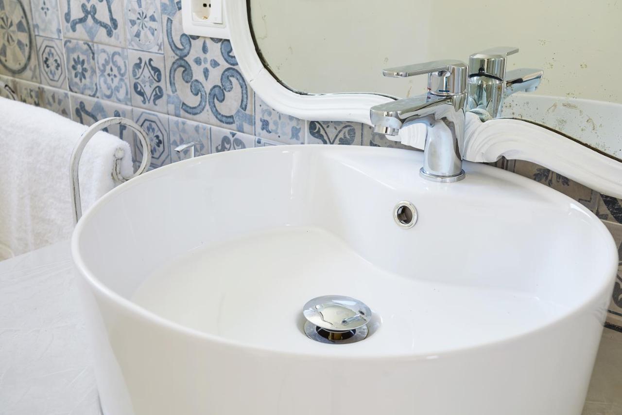 I Gufi Bed & Breakfast Marzamemi Bagian luar foto